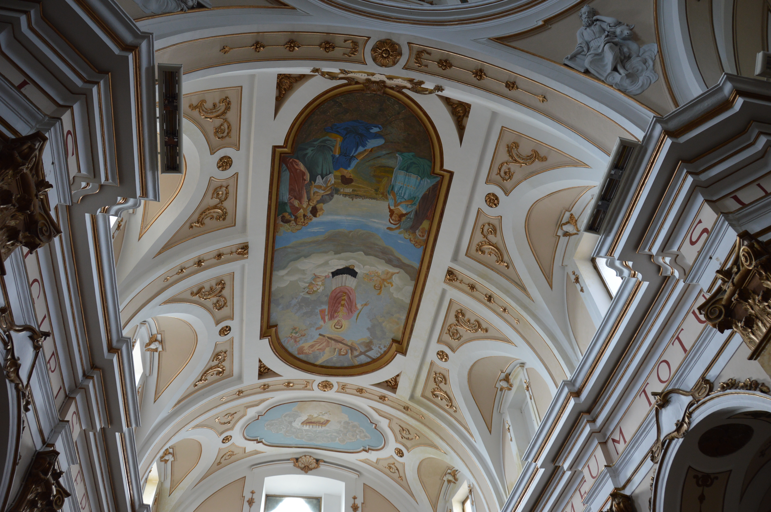 frescoes-church-san-valentino